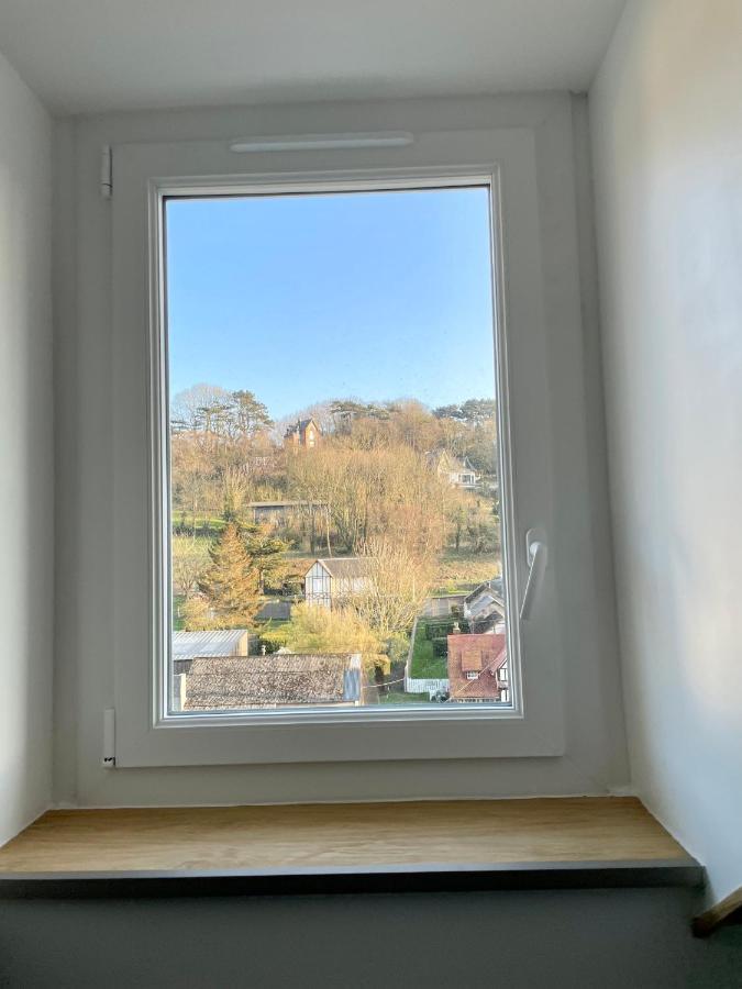 Etretat: Agreable Maison De Ville Bagian luar foto